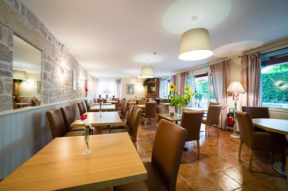 Logis Hotel Grangier Saint-Sozy Exteriör bild
